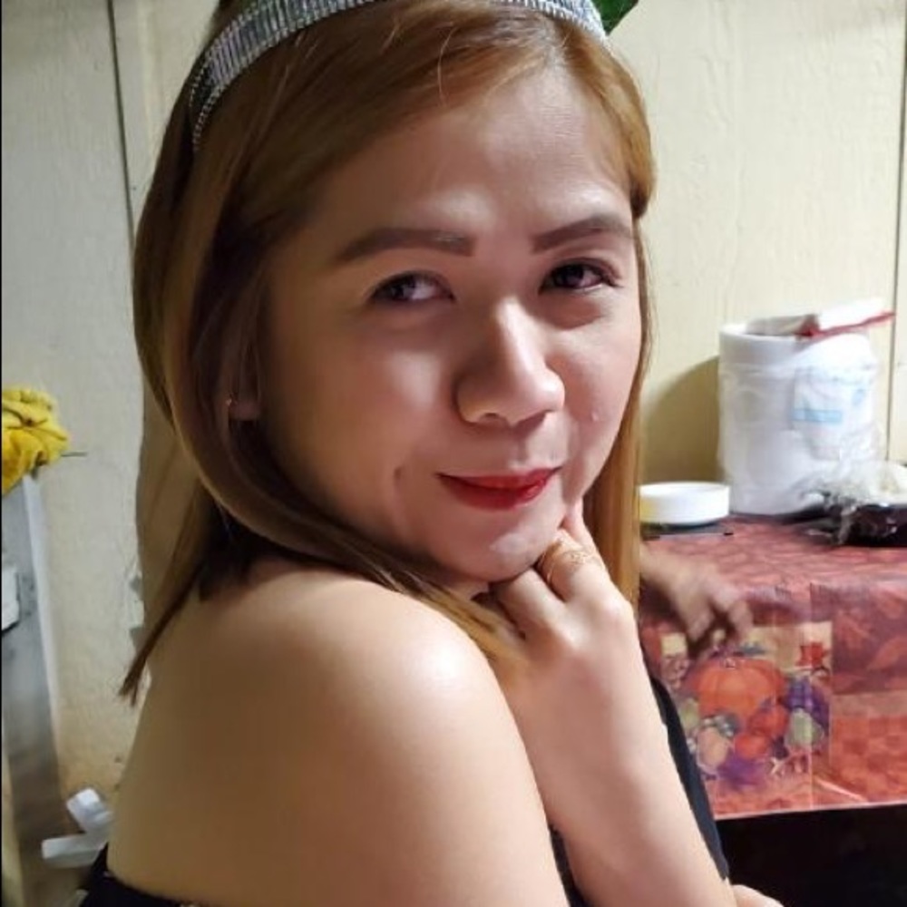 Meet your Posher, Nina